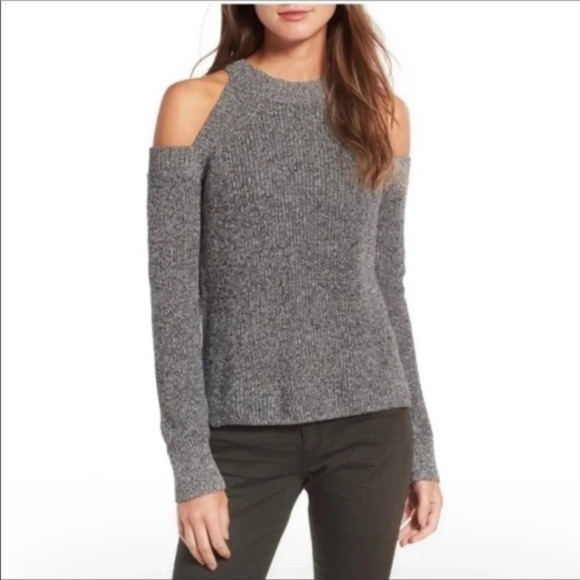 Rag & Bone • Grey Dana Cold Shoulder Sweater - Picture 2 of 7